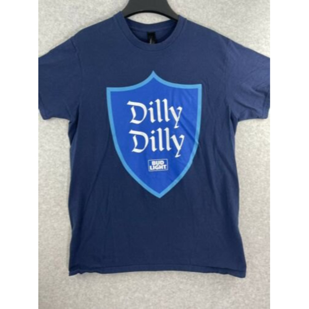Bud Light Dilly Dilly Budweiser Brewing Beer Mens Vintage T-Shirt - Size Large